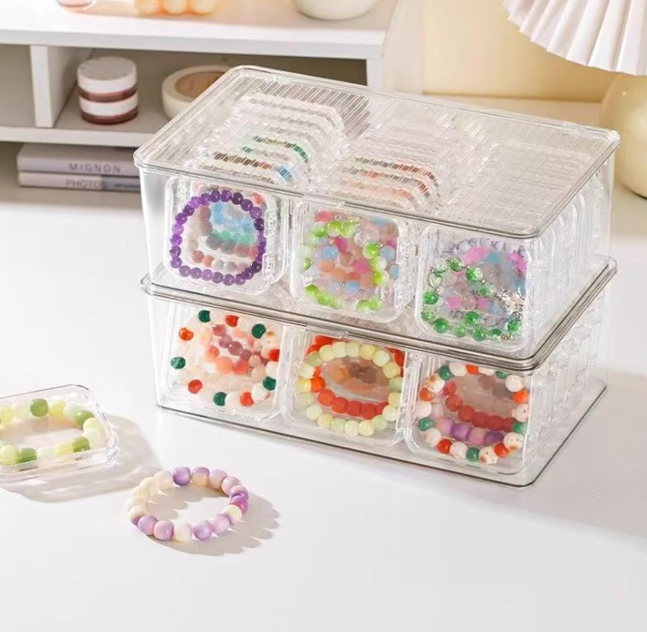 Clear Acrylic Jewelry Organizer Box with Flip Lid, Dustproof Desktop Storage Case with Individual Bracelet Compartments