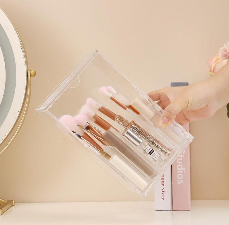 Clear Acrylic Makeup Brush Holder with Flip-Top Lid, Dustproof Cosmetic Brush Organizer with Multi-Slot Storage
